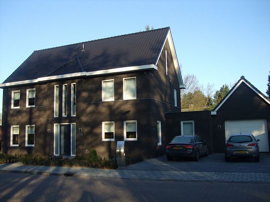 Nieuwbouw woonhuis Budel Dorplein.JPG